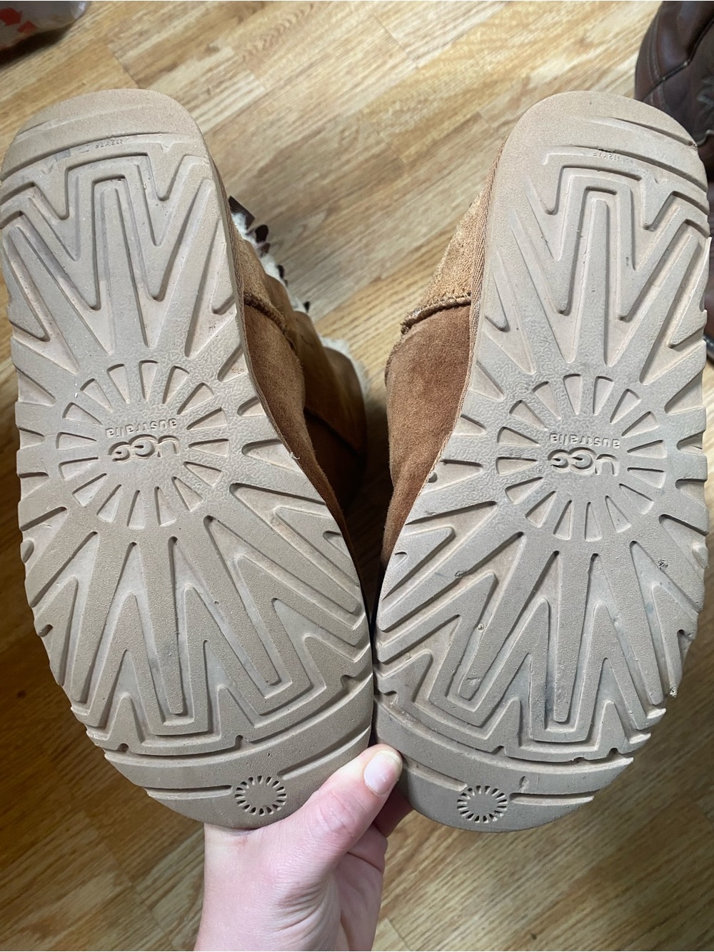 UGG Bailey boots - Picture 4 of 5